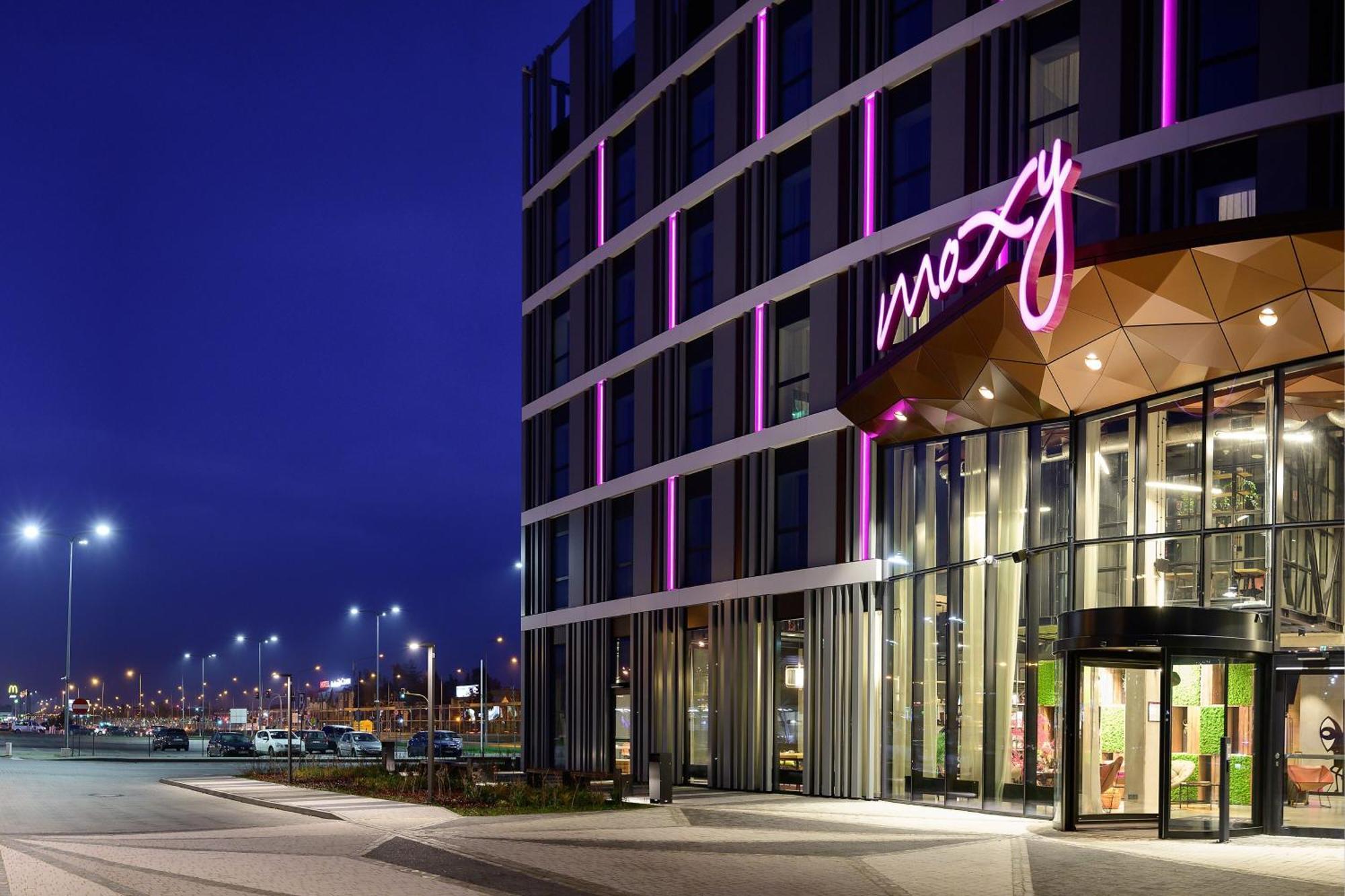 Hotel Moxy Airport Poznan